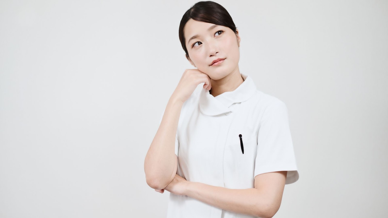 訪問看護キャリアアップについて考えるナース